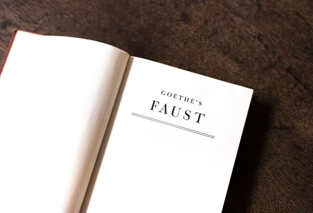 How to create a cover page