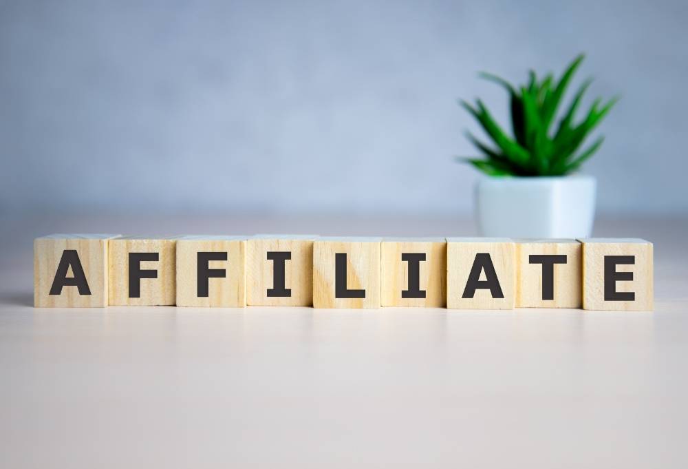 Can You Put Amazon Affiliate Links In Kindle eBooks?